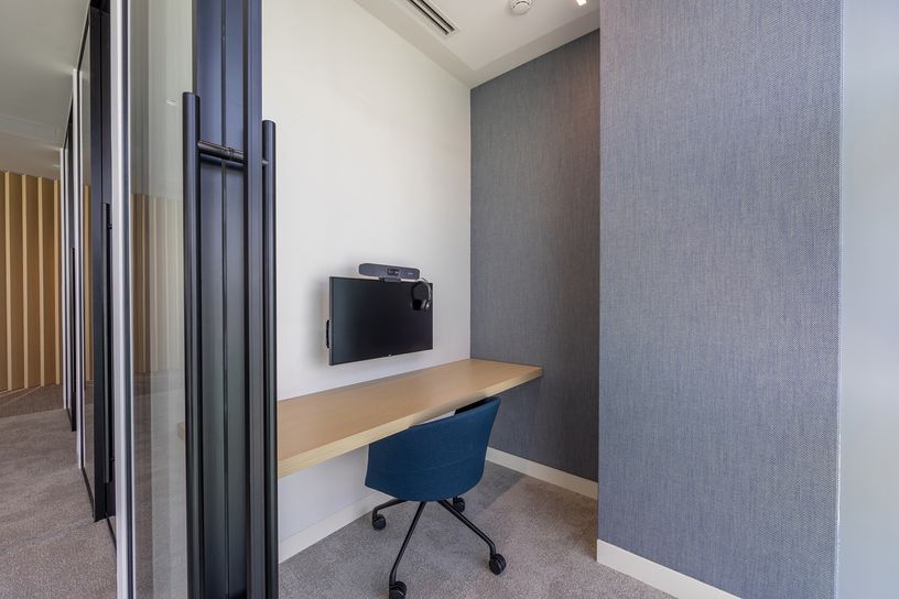 Clifford Chance ADGM abu dhabi commercial interior fit out companies