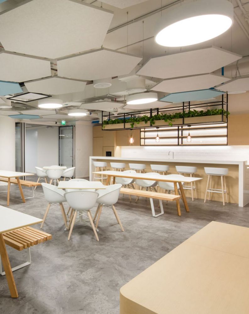 Entreprises françaises de décoration dintérieur pour locaux commerciaux KPS 2021 10 13 102339 jjry