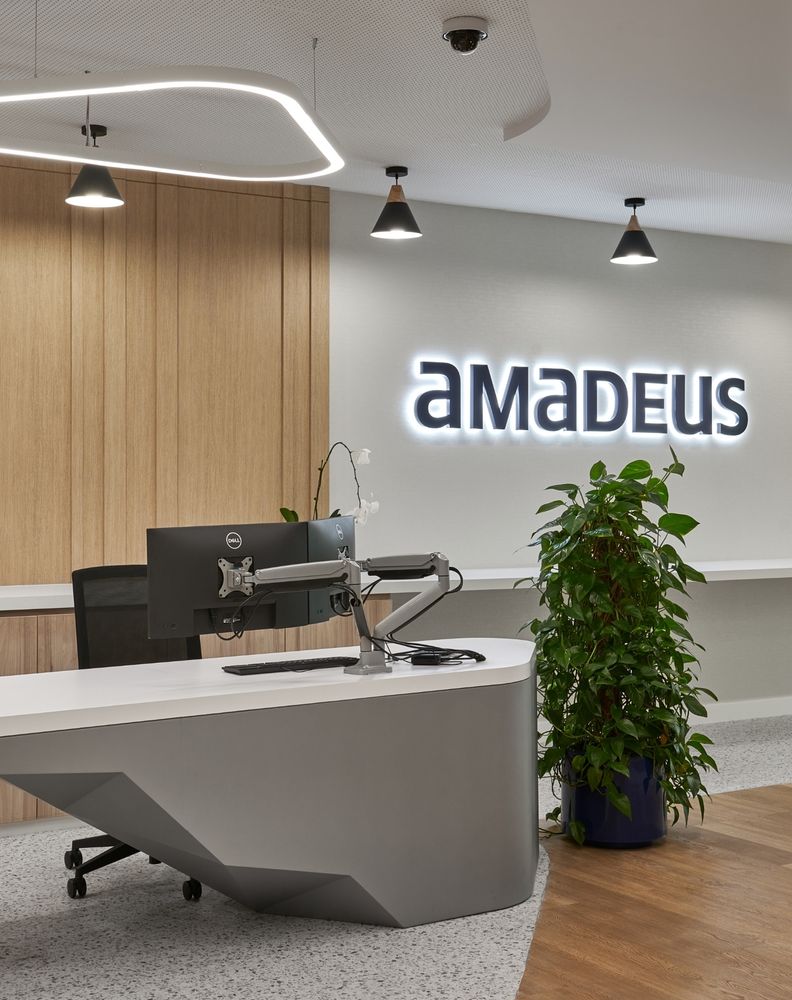 Amadeus entreprises françaises de décoration dintérieur pour locaux commerciaux KPS