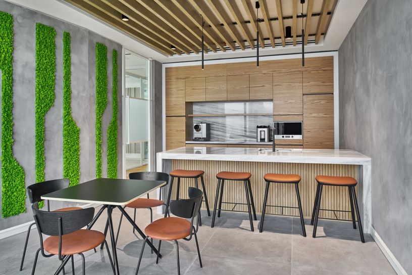 Institutional investment management company interior fit out company uae