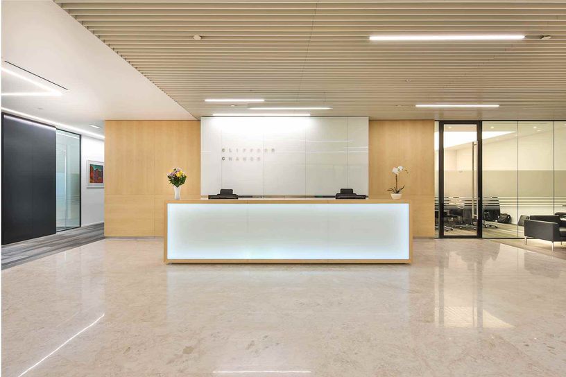 Clifford Chance Burj Daman Gallery 009