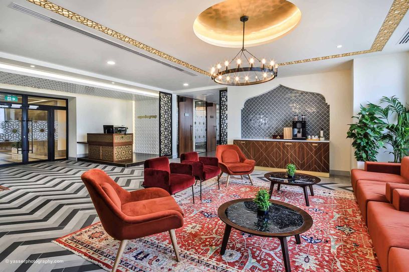 Expedia Gallery 2