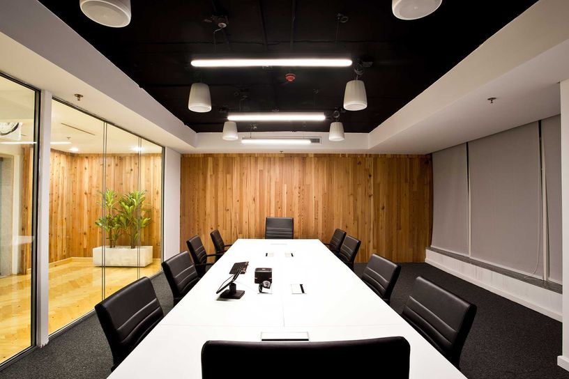 UBER HQ Gallery 004