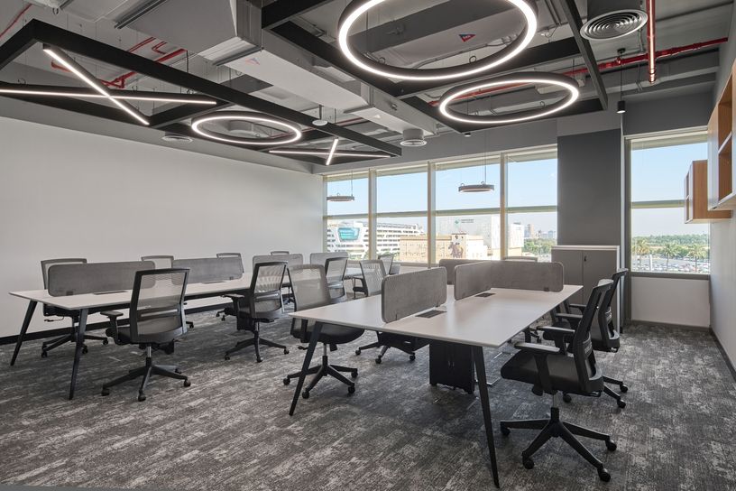 I Space commercial interiors companies uae