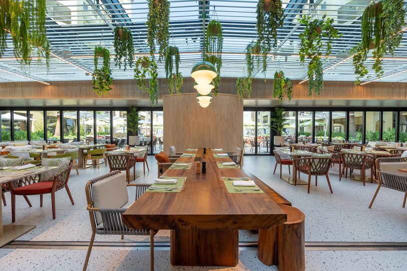 Pullman Hotel interior fit outs abu dhabi