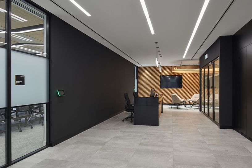 A global investment firm fitout company dubai Projects 2x