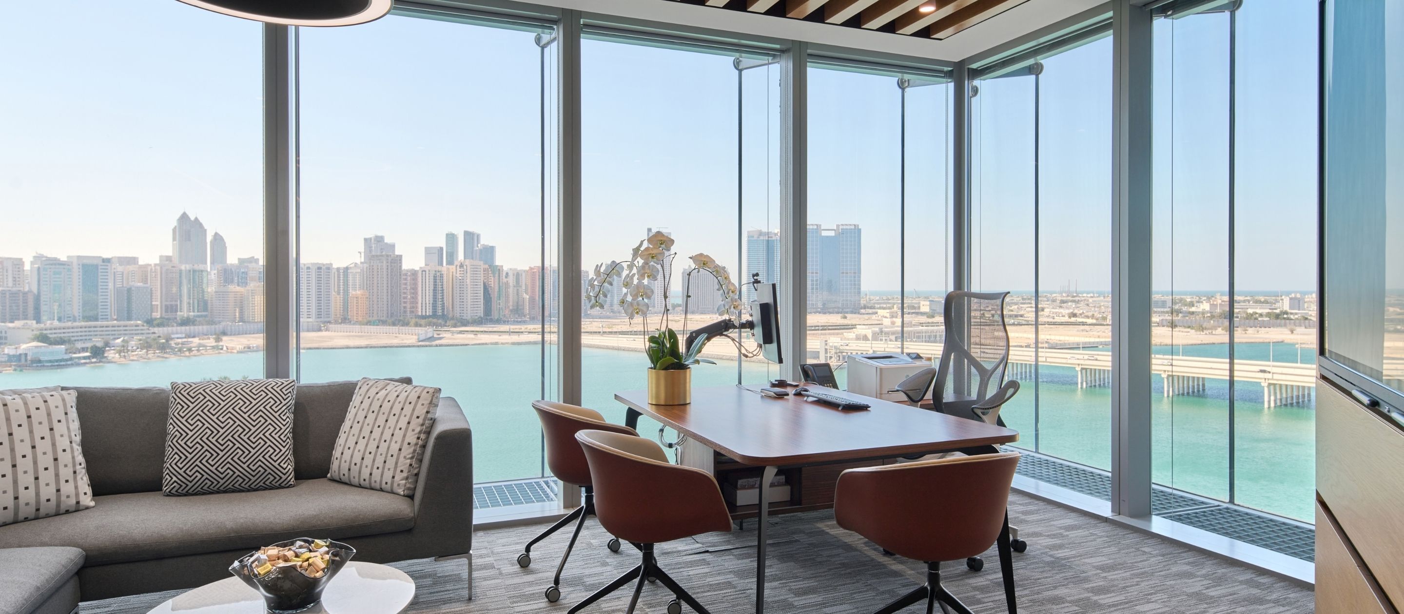 Gulf Capital entreprises françaises de décoration dintérieur pour locaux commerciaux