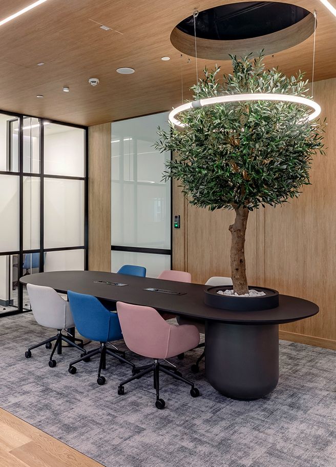Lockton DIFC Interior fit out company Dubai