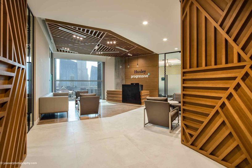 S Three Gallery 001